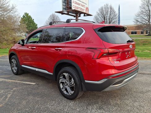 Used 2021 Hyundai Santa Fe SEL w/ Convenience Package image 6