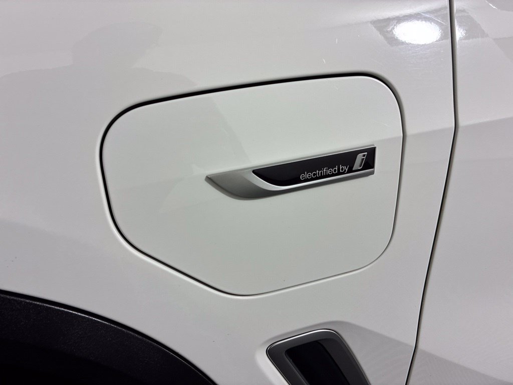 Used 2023 BMW X5 xDrive45e AWD/4WD image 10