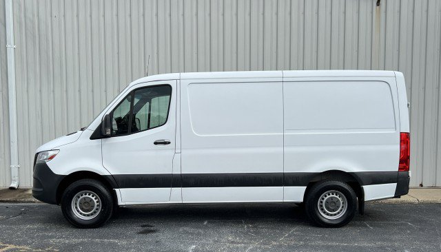 Used 2019 Mercedes-Benz Sprinter 2500 image 4
