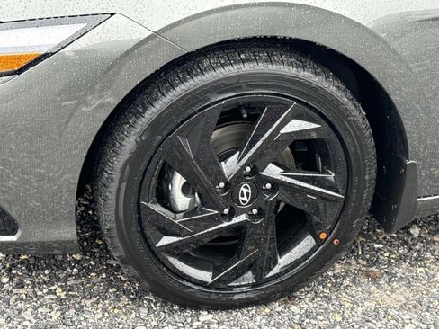 New 2026 Hyundai Elantra SEL Sport Premium image 18