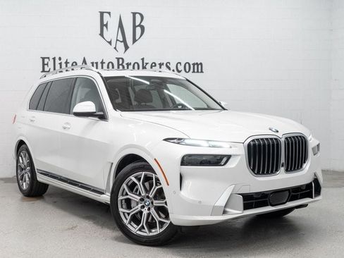 Used 2025 BMW X7 xDrive40i w/ Premium Package AWD/4WD image 64