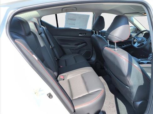 New 2025 Nissan Altima 2.5 SR image 21