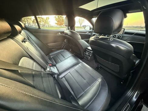 Used 2019 Kia Stinger GT2 image 21