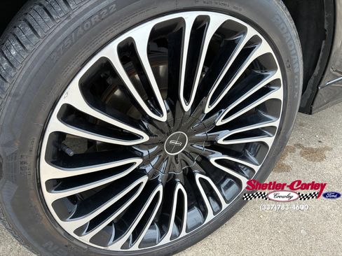 Used 2023 Lincoln Aviator Black Label w/ Dynamic Handling Package AWD/4WD image 7