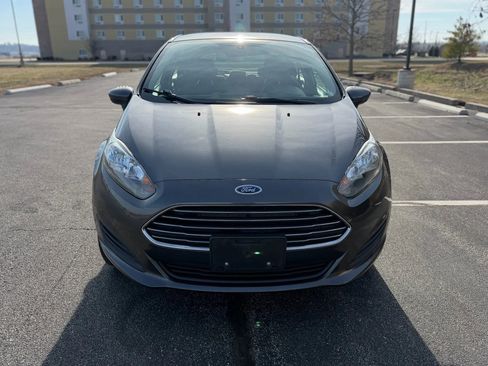Used 2019 Ford Fiesta SE image 5