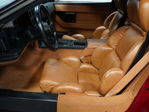 Used 1989 Chevrolet Corvette Convertible image 33