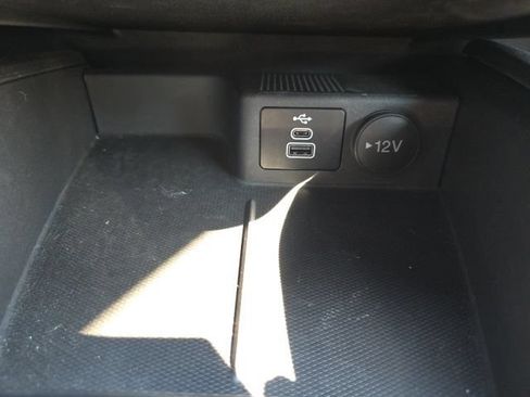 Used 2024 Ford Escape ST-Line w/ Tech Pack #1 AWD/4WD image 17