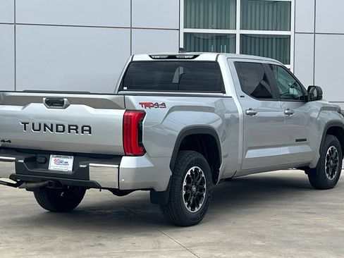 New 2026 Toyota Tundra SR5 w/ TRD Off-Road Package AWD/4WD image 4