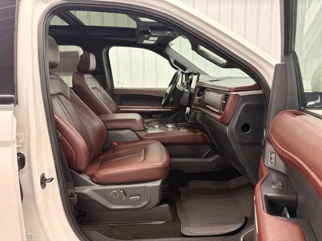 Used 2022 Ford Expedition Max Limited AWD/4WD image 12