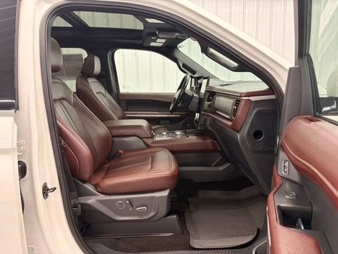 Used 2022 Ford Expedition Max Limited AWD/4WD image 12