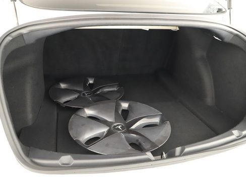 Used 2018 Tesla Model 3 Long Range AWD/4WD image 27