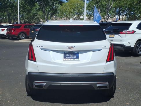 Used 2021 Cadillac XT5 Premium Luxury FWD image 5