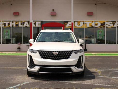 Used 2020 Cadillac XT6 Premium Luxury image 2