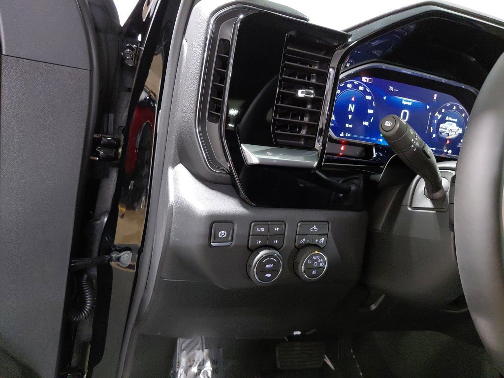 New 2026 Chevrolet Silverado 1500 RST AWD/4WD image 26