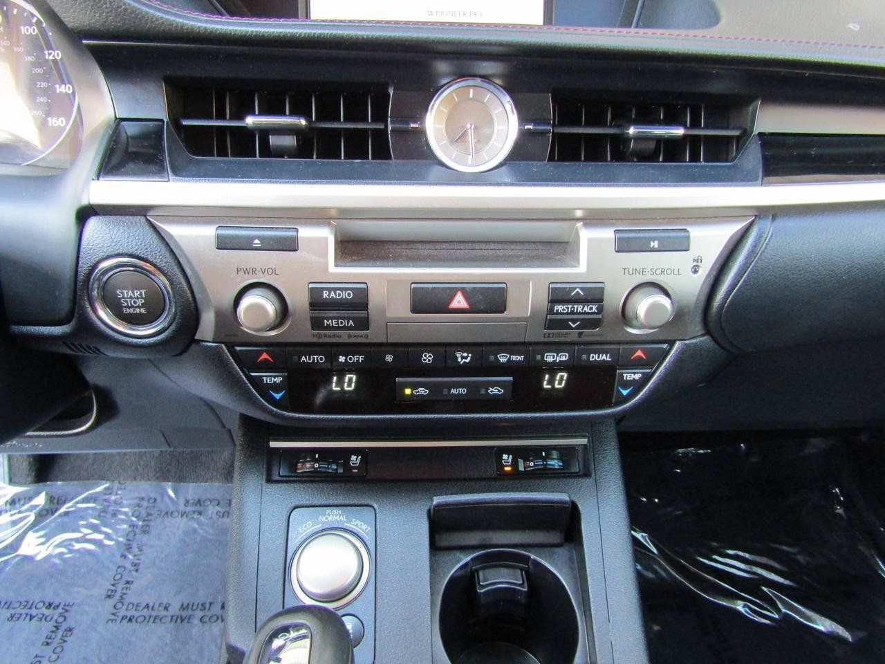 Used 2015 Lexus ES 350 FWD image 19