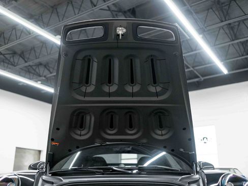 Used 2022 Porsche 911 GT3 RWD image 80