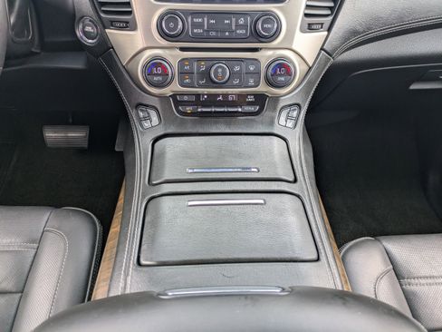 Used 2018 GMC Yukon Denali w/ Denali Ultimate Package AWD/4WD image 21