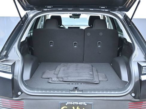 Used 2022 Hyundai Ioniq 5 SE w/ Cargo Package RWD image 32