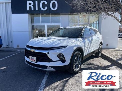 Certified 2025 Chevrolet Blazer LT image 1