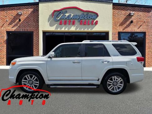 Used 2013 Toyota 4Runner Limited RWD image 8