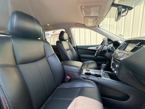 Used 2020 Nissan Pathfinder SL AWD/4WD image 8