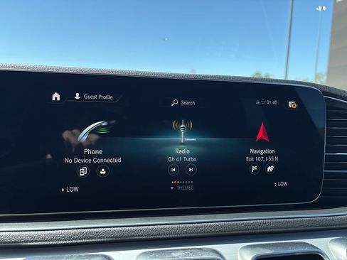 Used 2022 Mercedes-Benz GLE 350 w/ 3rd Row Seat Package image 23