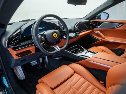 Used 2025 Ferrari Purosangue image 12