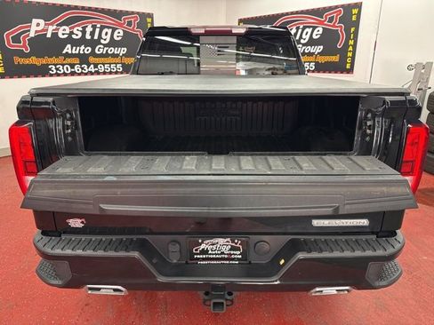 Used 2021 GMC Sierra 1500 Elevation image 45