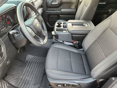 Used 2023 Chevrolet Silverado 1500 Custom AWD/4WD image 12