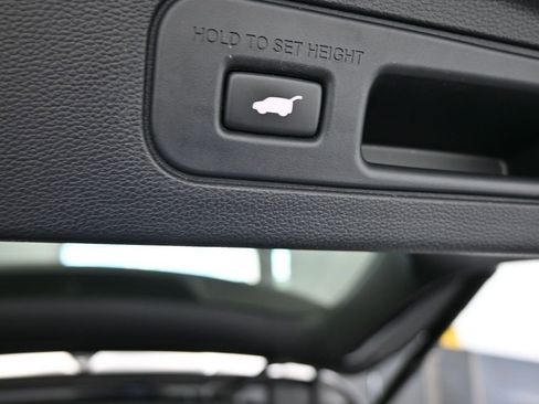 Used 2022 Acura MDX FWD image 45