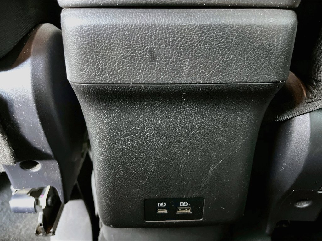 Used 2023 Mitsubishi Outlander Sport LE AWD/4WD image 32