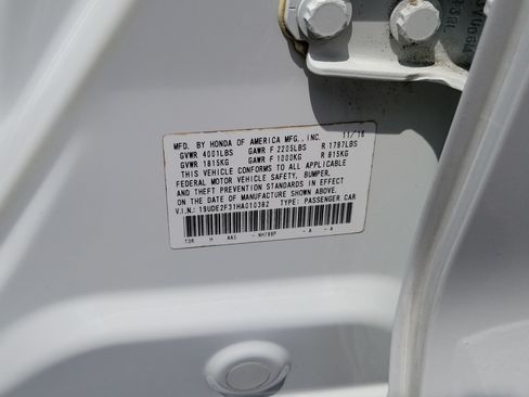 Used 2017 Acura ILX FWD image 33