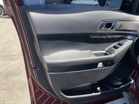 Used 2016 Ford Explorer 4WD Police Interceptor image 14