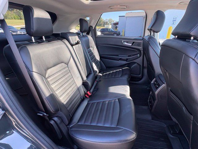 Used 2023 Jeep Wrangler Unlimited Rubicon 4xe AWD/4WD image 31
