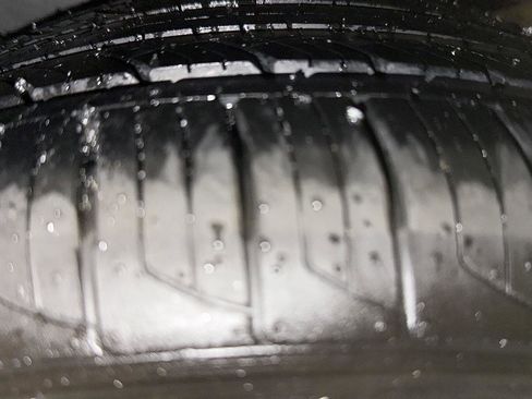 Used 2016 Ford Focus SE image 20