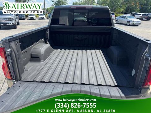 Used 2020 Chevrolet Silverado 1500 LTZ w/ LTZ Plus Package AWD/4WD image 28