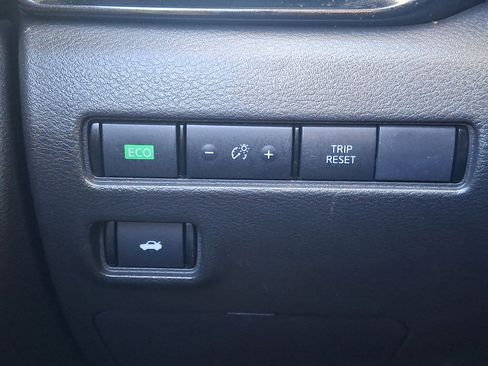 Certified 2024 Nissan Sentra SV w/ All-Weather Package image 24