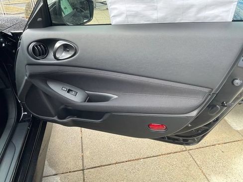 New 2026 Nissan Z Performance w/ Floor Mat Package RWD image 30