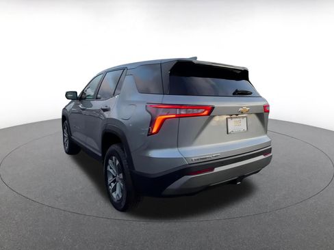 Used 2025 Chevrolet Equinox LT image 11