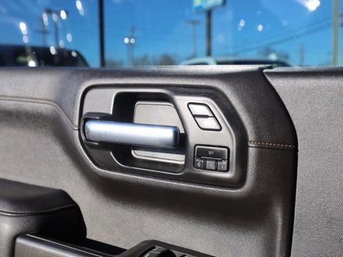 Used 2022 GMC Sierra 1500 AT4 w/ AT4 Preferred Package image 20