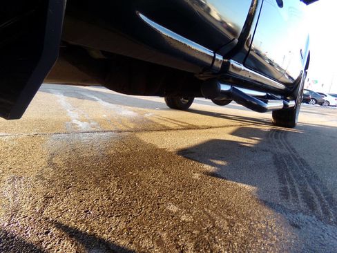 Used 2018 Chevrolet Silverado 1500 LTZ Z71 w/ Redline Edition image 42