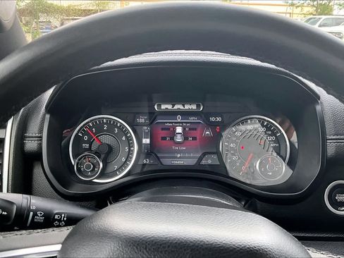 Used 2025 RAM 1500 Laramie AWD/4WD image 17