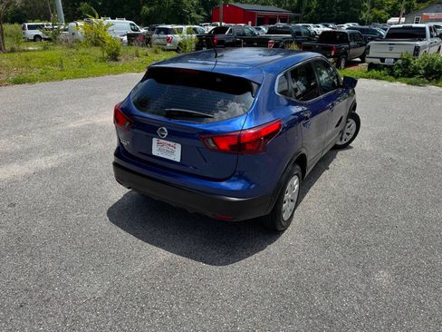Used 2019 Nissan Rogue Sport S FWD image 6