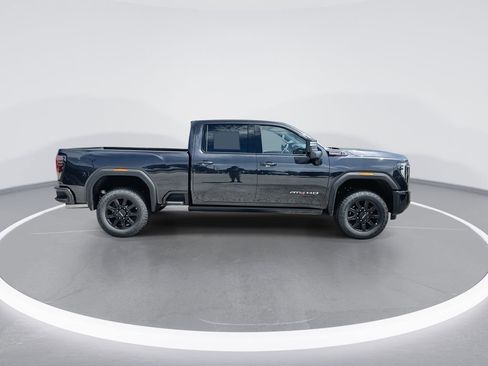 New 2026 GMC Sierra 2500 AT4 w/ AT4 Premium Plus Package AWD/4WD image 9