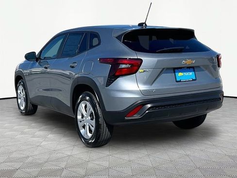 New 2026 Chevrolet Trax LS FWD image 4