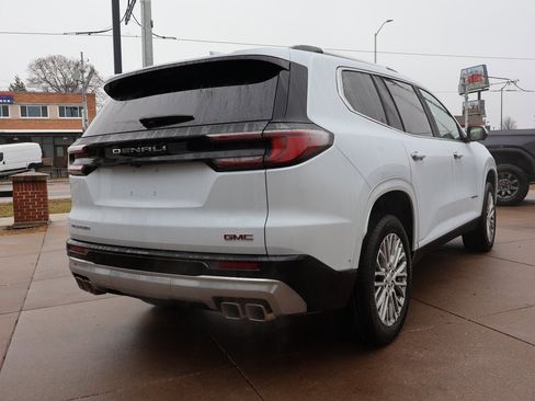 New 2026 GMC Acadia Denali w/ Super Cruise Package image 7