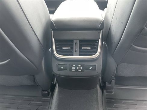 Used 2025 Subaru Outback Touring w/ Popular Package #2 image 16
