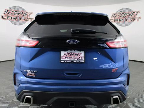 Used 2019 Ford Edge ST w/ Equipment Group 401A image 6