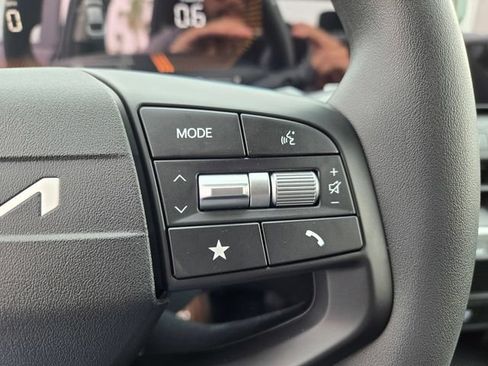 New 2026 Kia K4 FWD image 12