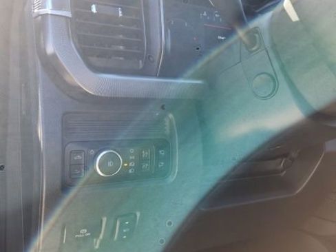 New 2026 Ford F250 Platinum image 41